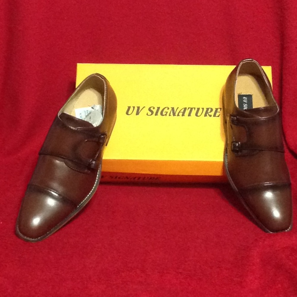 UV Signature Shoes